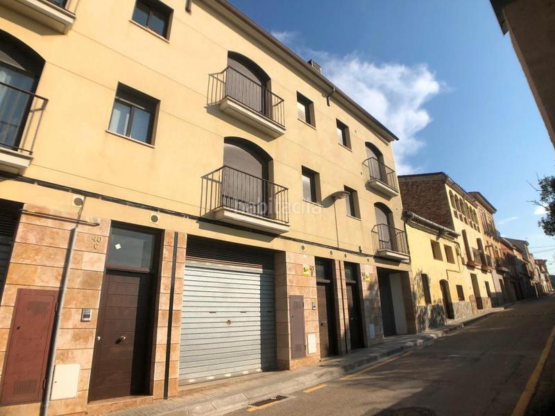 Foto b3ba3b20-0b8f-4332-8c5d-8fd2d9d03b84. Aparcament cotxe a Castellbisbal