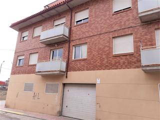 Aparcament cotxe  Jose ibañez cobos. Solvia inmobiliaria  garaje ricla