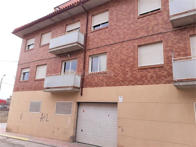 Foto af910308-6788-4138-a8c4-0827f1255609. Aparcament cotxe a Ricla