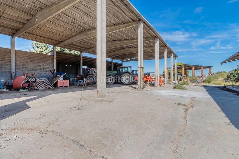 Foto 8112b55e-dbab-41c5-af42-dc353aad34ad. Nave industrial solvia inmobiliaria nave industrial en Torrefarrera