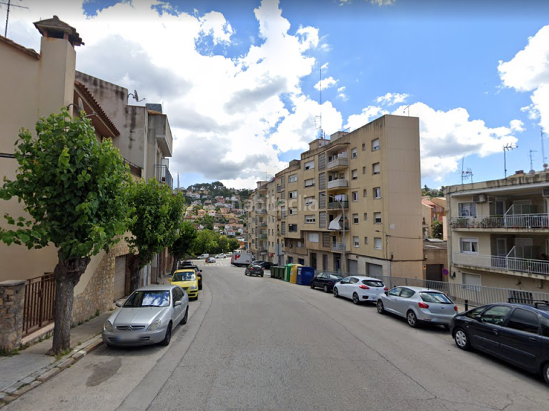 Foto 015d18eb-fb96-4dcc-b2fa-af95e2f7838a. Autoparkplatz in Vallirana