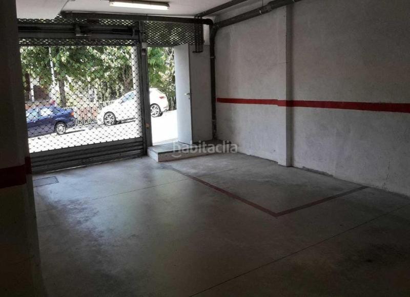 Foto 069faa63-9df2-419d-8802-cbbdf2da6639. Autoparkplatz in Vallirana