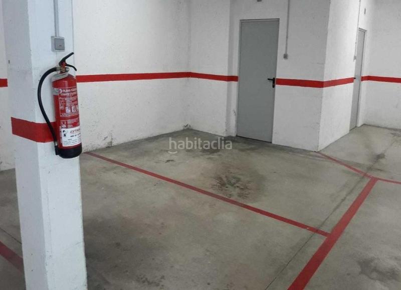 Foto 89d3b7bb-a16b-4906-8d27-3515ce1176b5. Autoparkplatz in Vallirana