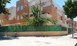 Aparcament cotxe  Luis rosales. Solvia inmobiliaria  garaje ciudad real