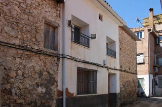 Pis  C/ iglesia. Solvia inmobiliaria  piso frontera la