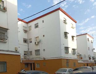Piso  Candelas. Solvia inmobiliaria  piso sevilla