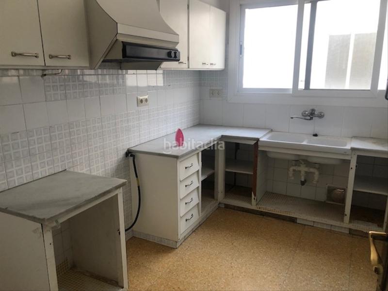 Foto 9f056f58-0945-40e8-9090-501792670305. Appartement avec chauffage dans Centre Sant Carles de la Ràpita