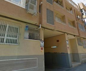 Parking coche  Alferez diaz sanchis. Solvia inmobiliaria  garaje alicantealacant