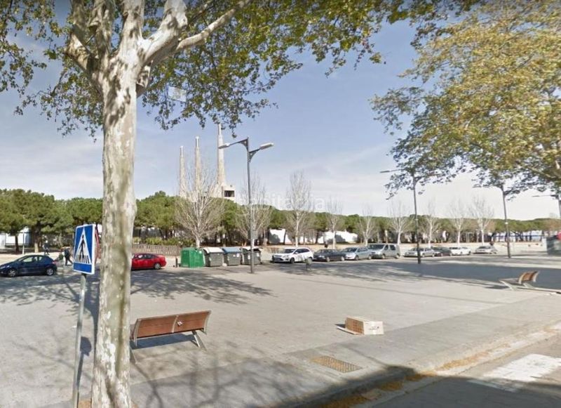 Foto fd52a2ea-3d53-47da-a3a4-e13ae31417d9. Autoparkplatz in Sant Joan Baptista Sant Adrià de Besòs