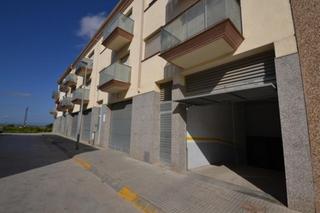 Aparcament cotxe  Verge de montserrat. Solvia inmobiliaria  garaje granada la
