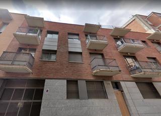 Parking voiture  C/ pompeu fabra. Solvia inmobiliaria  garaje sant boi de llobregat