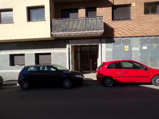 Aparcament cotxe  Cervantes. Solvia inmobiliaria  garaje sant vicenç de castellet