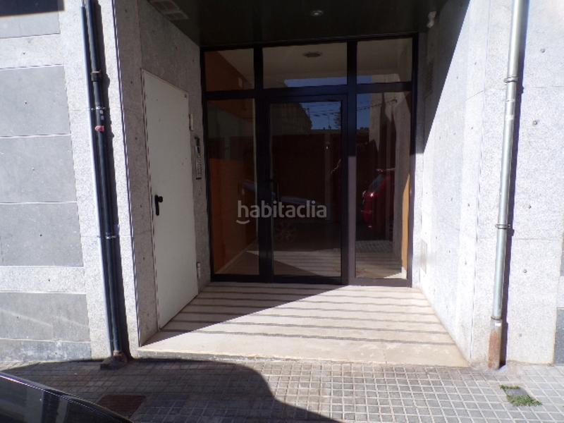 Foto 8d2d2e52-0251-4413-ae3d-6339601ceaec. Aparcament cotxe a Sant Vicenç de Castellet