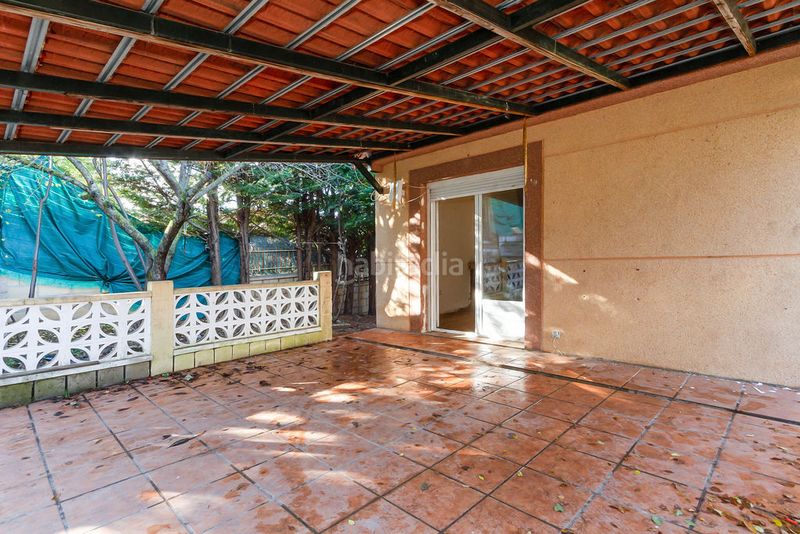 Foto c8cf5f55-d493-4399-a6b5-a1e304f19ebc. Chalet in Fuentenovilla