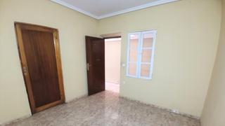 Casa aparellada  Manterola. Solvia inmobiliaria  chalet adosado tomelloso