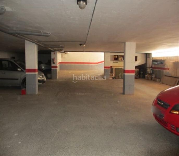 Foto 57898397-b4aa-4fa2-864d-078d2cd88f52. Autoparkplatz in Roquetas pueblo Roquetas de Mar