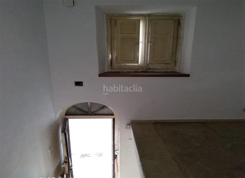 Foto ab92bd83-8bb6-4a6e-ad73-d507d7e73767. Local comercial a Manlleu