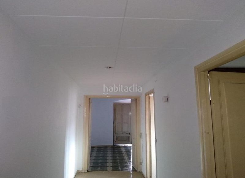 Foto fa8328c6-a9c8-4985-9e81-5525f98f8351. Local comercial a Manlleu
