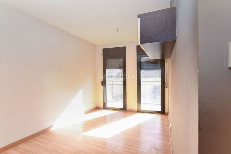 Foto e0fe958d-cf13-4c07-80f8-bb5191347a18. Pis amb aparcament a Polinyà