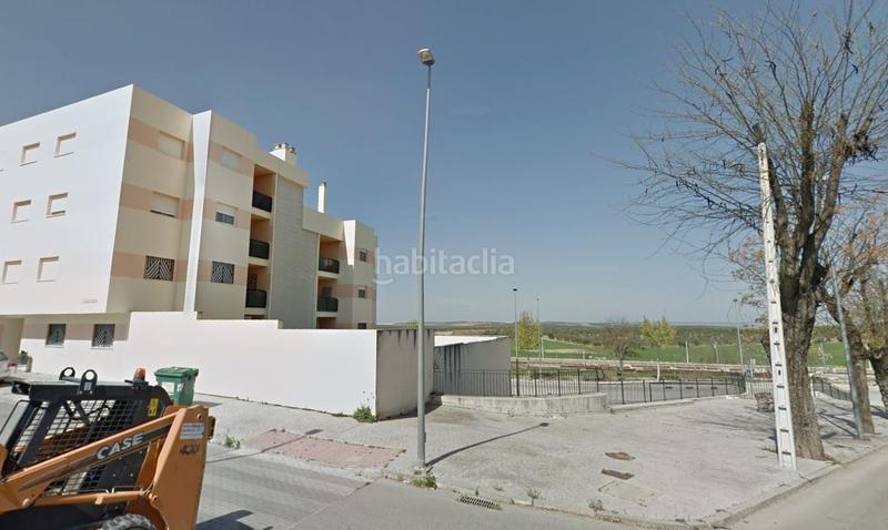 Foto a22c4789-14f3-4f4b-9e7b-9269470d946e. Parking coche solvia inmobiliaria garaje arahal en Gerena
