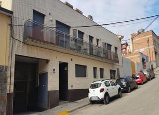 Aparcament cotxe  Badajoz. Solvia inmobiliaria  garaje rubí