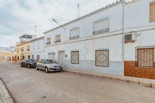Doppelhaus  C/ hermógenes rodriguez. Solvia inmobiliaria  chalet adosado herencia