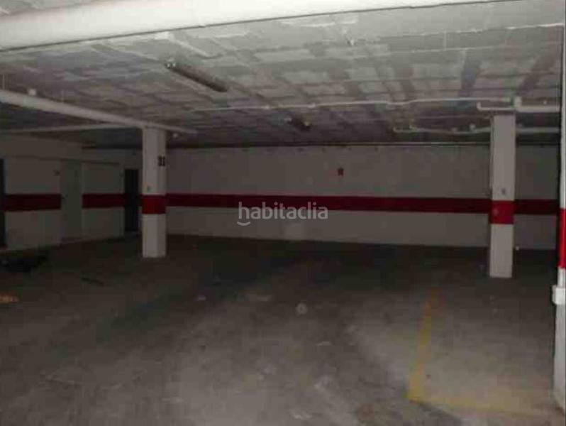 Foto f35a8e16-656d-4ff4-aa87-df90a6bdcc7a. Aparcament cotxe a Pilas