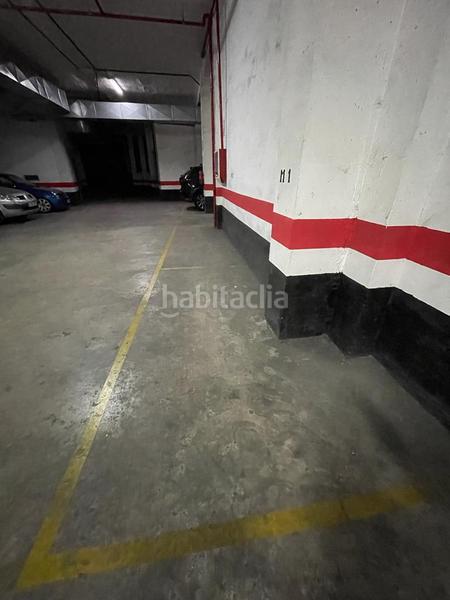Foto a9334e1f-27cc-4177-9029-1a14066b7902. Aparcament cotxe a Arucas casco Arucas