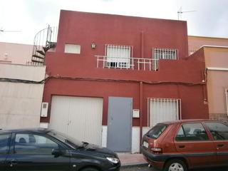 Casa aparellada  Sierra monteagud. Solvia inmobiliaria  chalet adosado almería