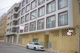 Aparcament cotxe  Manuel de  falla. Solvia inmobiliaria  garaje castalla