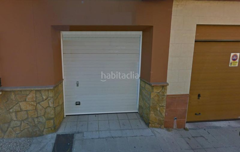 Foto afd9bae7-ba6a-4d0c-8ea4-fe80fee1dd83. Aparcament cotxe a Mondejar-Junquillos Línea de la Concepción (La)