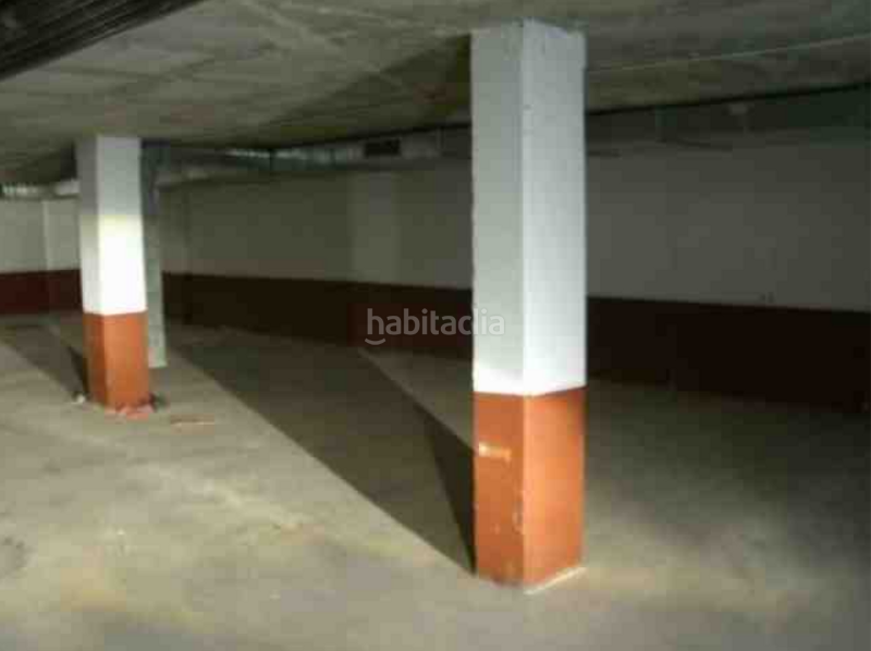 Foto 118b3b1a-62ed-41ce-bdd9-51d04c31c6c1. Parking coche solvia inmobiliaria garaje en Pinoso