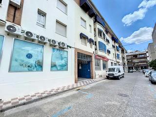 Aparcament cotxe  C/ ciudad de lima. Solvia inmobiliaria  garaje montilla
