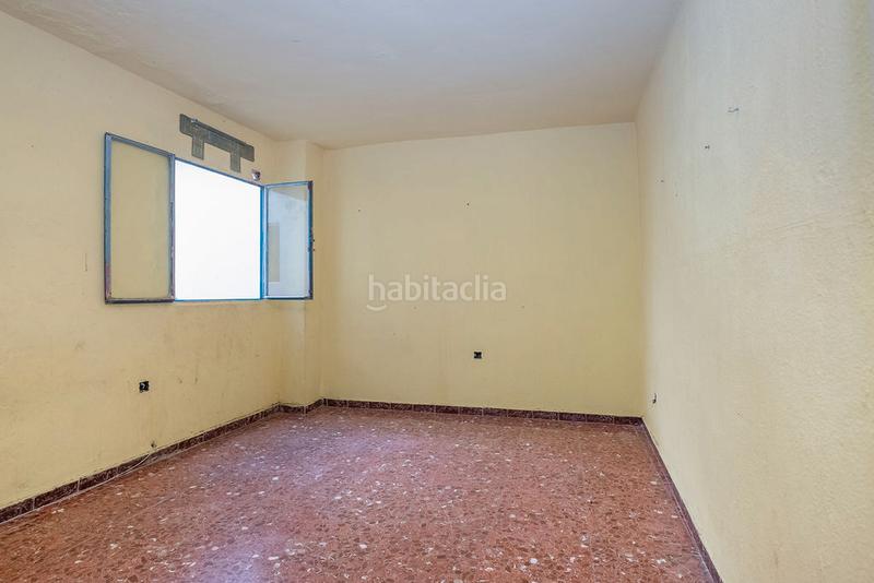 Foto 0773d9c7-e6ad-4444-a80f-ceee6c99313a. Maison jumelée dans Torreblanca Sevilla