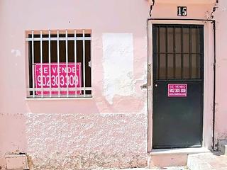 Etagenwohnung  C/ burgos. Solvia inmobiliaria  piso algeciras