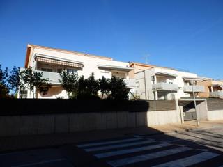 Aparcament cotxe  Flors (de les). Solvia inmobiliaria  garaje sant sadurní danoia
