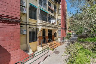 Flat  Pasaje de teba. Solvia inmobiliaria  piso granada