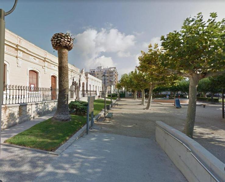 Foto a822163f-8f7f-4729-81d6-4613b1443aa4. Aparcament cotxe a Zona Hospital Amposta