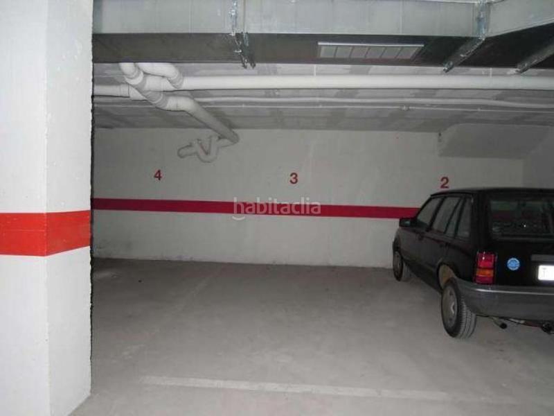 Foto f688c755-efbf-4957-8df7-dcb1712b2fe4. Aparcament cotxe a Zona Hospital Amposta