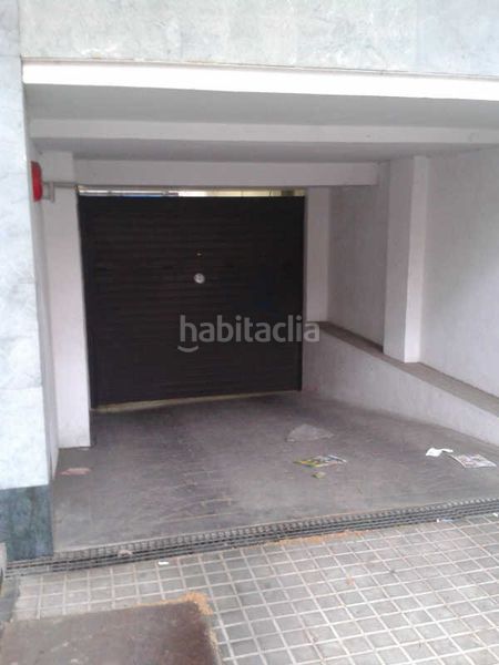 Foto caab763e-d60a-42c6-ad04-43783675d13d. Car parking in Sant Joan Baptista Sant Adrià de Besòs