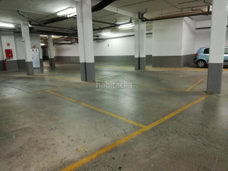 Foto 32224900-de79-4953-98af-ec1b4a55b5cb. Aparcament cotxe a Quartell