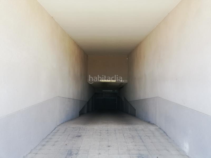 Foto 65cb8c12-a5ac-4c6f-bf71-f287effe4853. Aparcament cotxe a Quartell