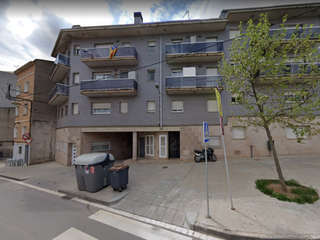 Aparcament cotxe  Tudela. Solvia inmobiliaria  garaje manresa