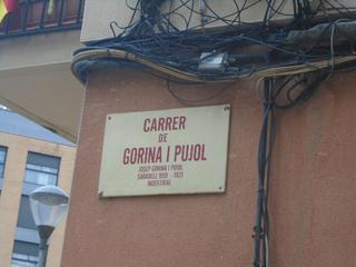Aparcament cotxe  Gorina i pujol. Solvia inmobiliaria  garaje sabadell