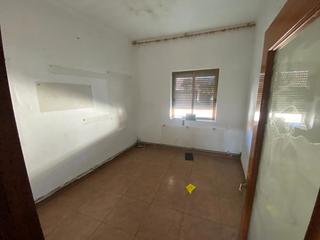 Pis  Castillo. Solvia inmobiliaria  piso guardo