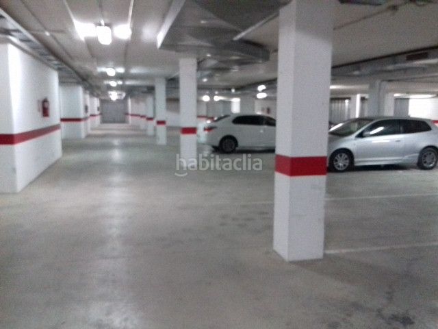 Foto 3eae61fb-d3ad-40c1-93f7-e051cde6911a. Aparcament cotxe a Mazarrón casco urbano Mazarrón
