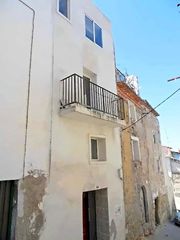 Maison jumelée  C/ mallada. Solvia inmobiliaria  chalet adosado caspe