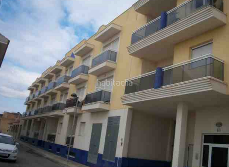 Foto 3ccd47b3-a0fa-4203-9029-3927819ea84b. Car parking in Sant Jaume d´Enveja