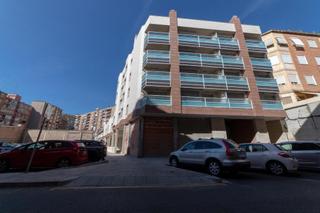 Parking voiture  C/ bruc. Solvia inmobiliaria  garaje lleida