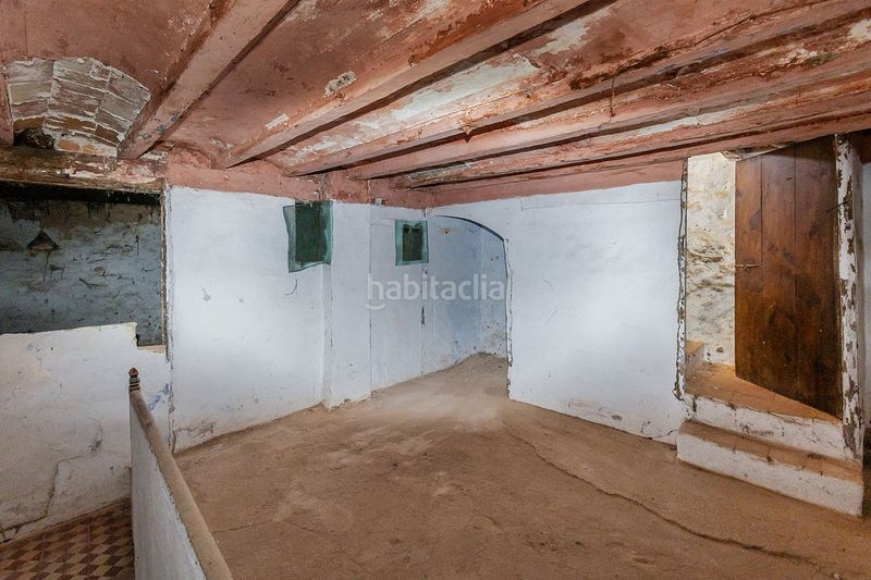 Foto fa976344-de6d-4826-8a13-e4a8c1a856a9. Pis a Godall